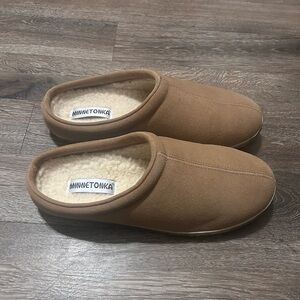 Minnetonka  Mens size 12